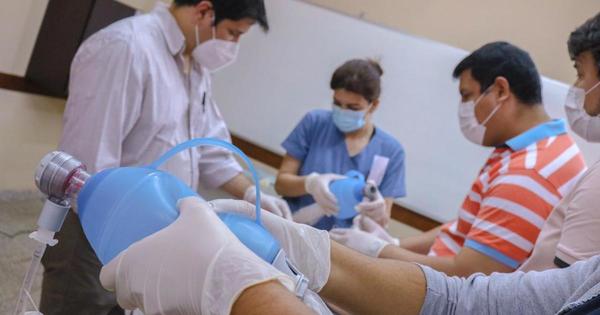 El 5% de los casos de Covid-19 corresponde al personal de blanco