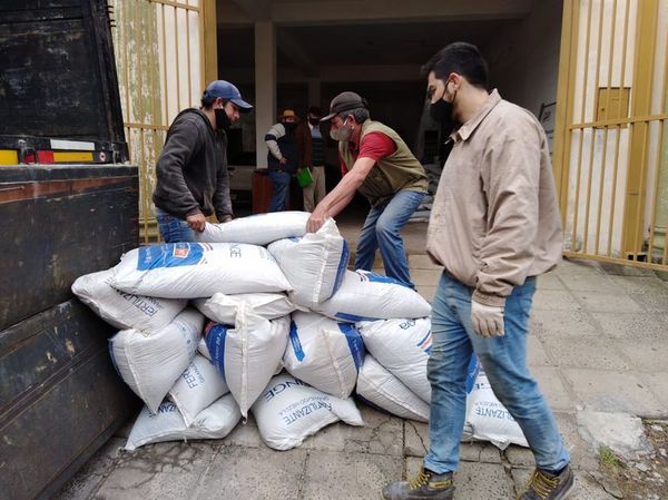 Productores de papa de Ñeembucú reciben asistencia - Nacionales - ABC Color