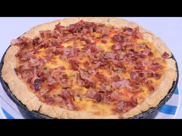 Sopa de tomate y tarta de mozzarella y verduras | Recetas en Vive la Vida XL