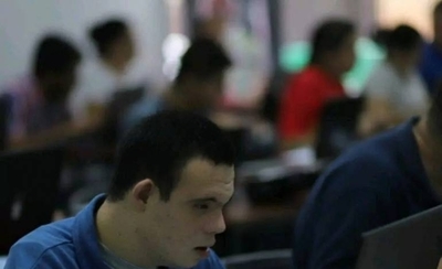 HOY / Impartirán cursos de especialización a personas con discapacidad