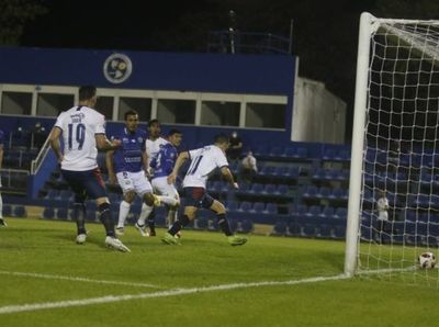 Cerro Porteño se impone y es solitario líder del Apertura