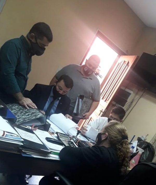 Incautan documentos de la Municipalidad de Ñemby tras allanamiento » Ñanduti