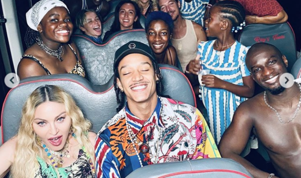 HOY / Madonna celebra sus 62 años en Jamaica en una fiesta con su novio y sus hijos