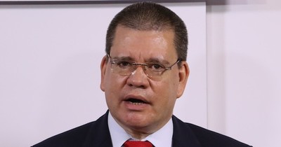 Senador Antonio Barrios solicita interpelar o destituir al canciller Rivas Palacios