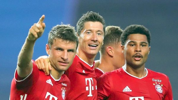 Bayern sigue comiendo a rivales y es finalista | Crónica