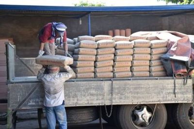 Especulación y suba del precio por escases de cemento nacional