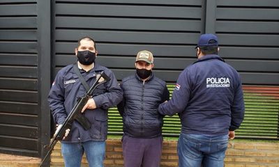 Detienen a presunto tortolero durante allanamiento