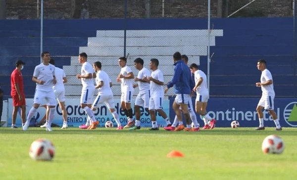 Acusan al "12" de incumplir protocolo sanitario | Noticias Paraguay