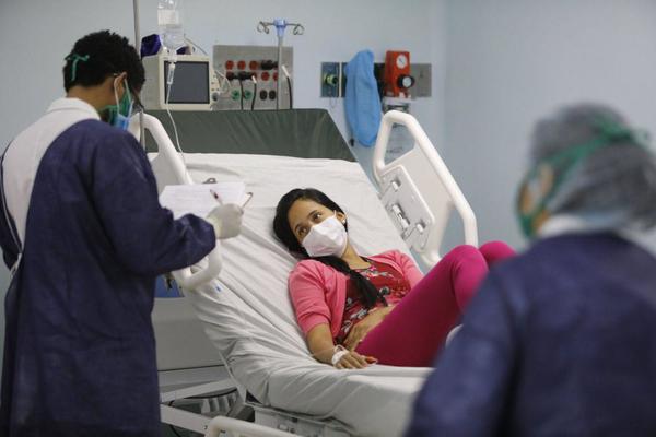 Venezuela pierde a sus médicos en medio de la pandemia – Prensa 5