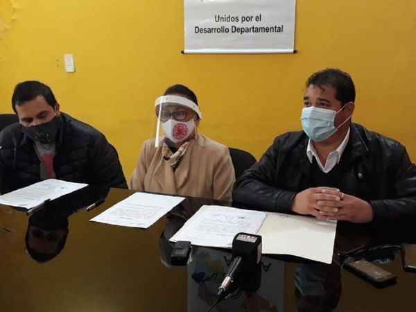 Intendentes del Guairá exigen a Hacienda transferencia de royalties