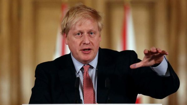 Casos de covid en Inglaterra aumentan con reapertura de economía
