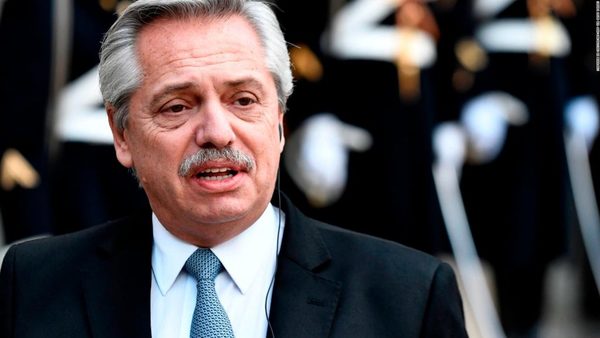 Economía de Argentina extiende repunte de mínimos pandémicos
