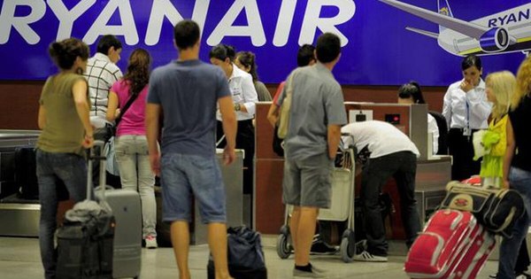 Bajarán 20% sueldo de pilotos en España