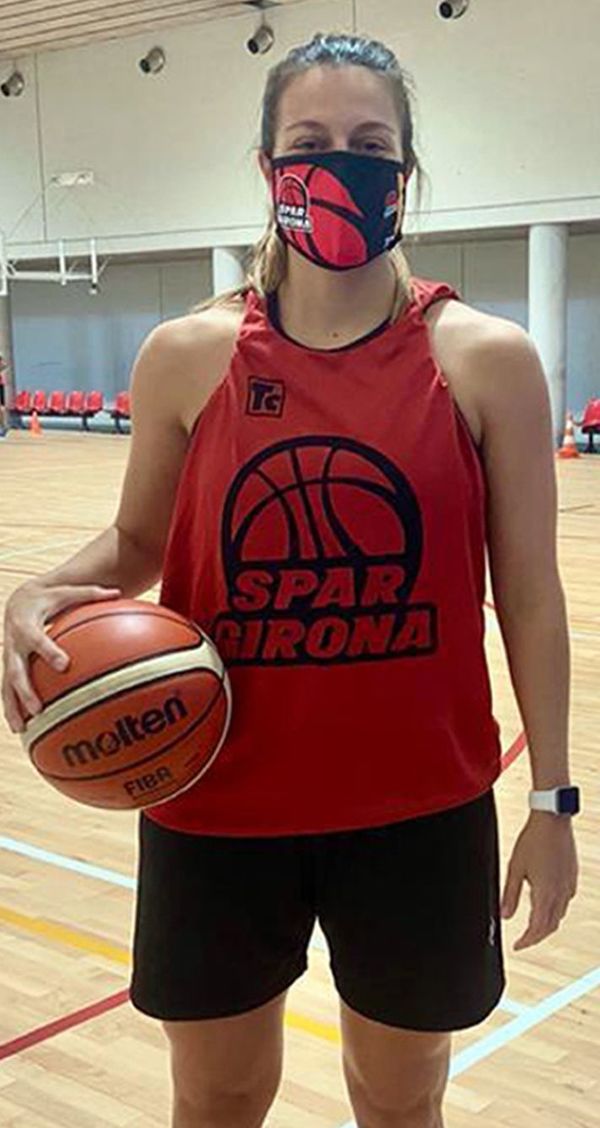 Paola Ferrari ya entrena con las chicas del Spar Uni Girona - Básquetbol - ABC Color