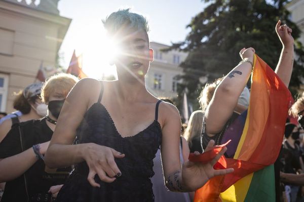 Con penas de cárcel, México pone freno a terapias de “conversión sexual” - Mundo - ABC Color
