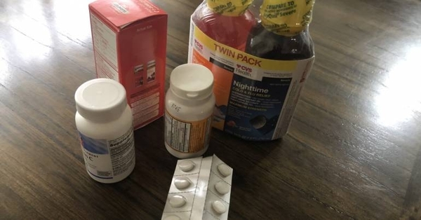 HOY / Advierten sobre kit contra el Covid: tratamiento no es igual para todos, debe ser individual