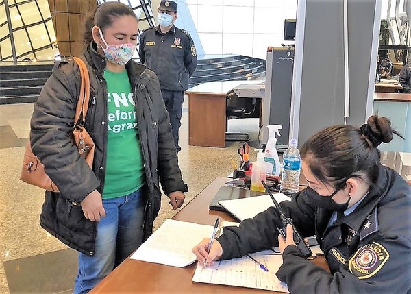 Campesinos rechazan ley que busca blanquear tierras malhabidas en poder de sinvergüenzas - La Mira Digital