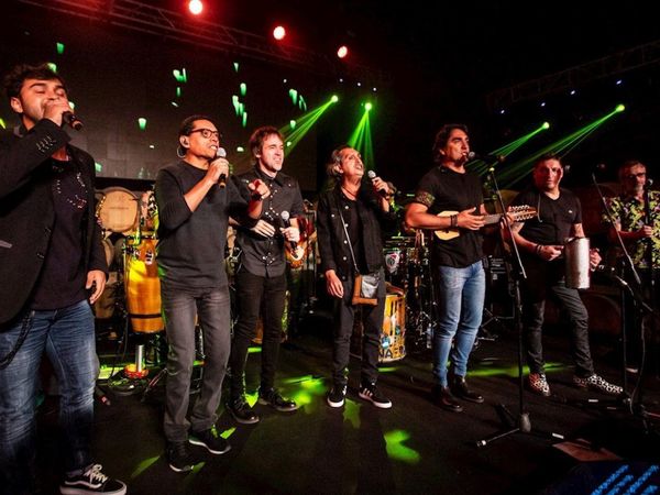 Los Auténticos Decadentes cargan pilas: "No nos para nadie al volver"