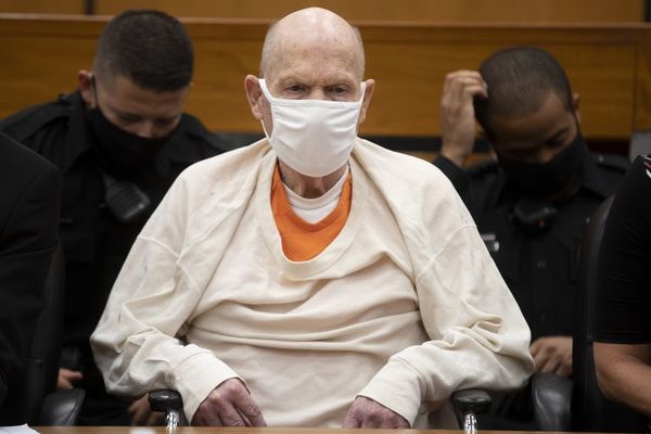 Condenan a cadena perpetua en EE.UU. al asesino en serie “Golden State Killer” - Mundo - ABC Color