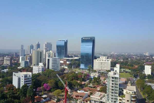 nversores extranjeros atraídos por estabilidad macroeconómica