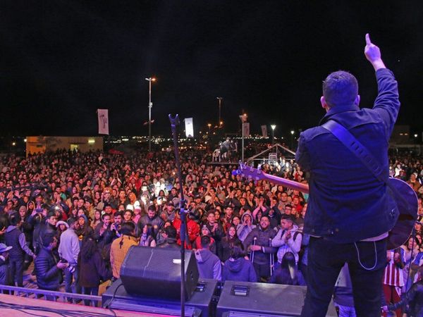 Invitan a encuentro virtual en una maratón nacional de oración