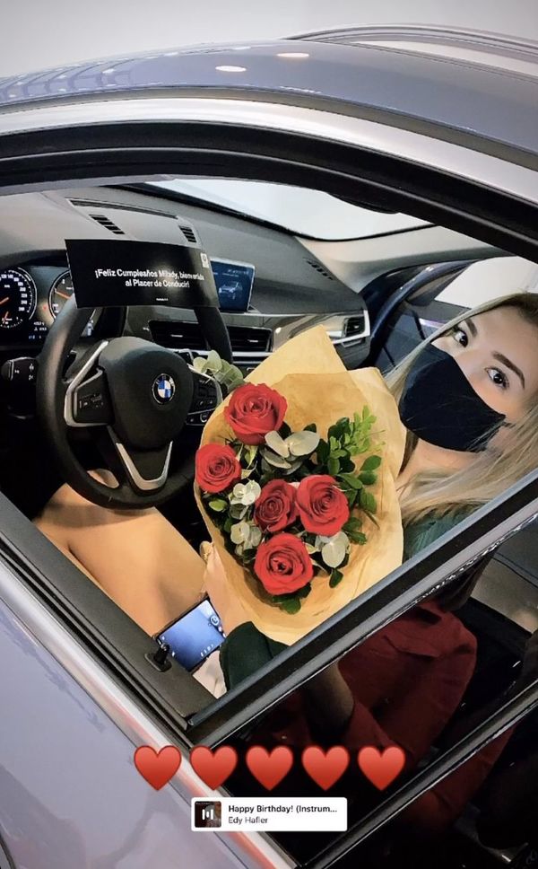 La lujosa camioneta de Milady que la Seprelad no vió - Nacionales - ABC Color
