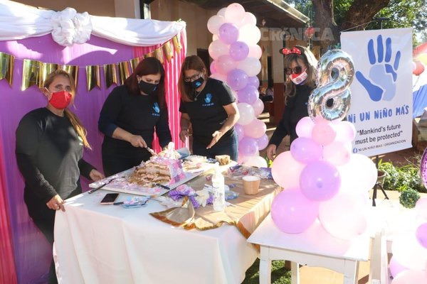 Festejaron el cumple a la niña desaparecida en Emboscada | Crónica