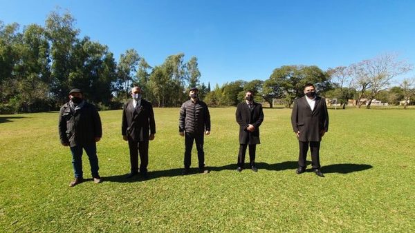Acuerdan construir polideportivo en Yaguarón » Ñanduti
