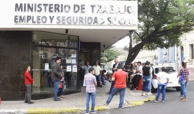 Ministerio de Trabajo recuerda “protocolo” ante casos sospechosos entre funcionarios - Nacionales - ABC Color