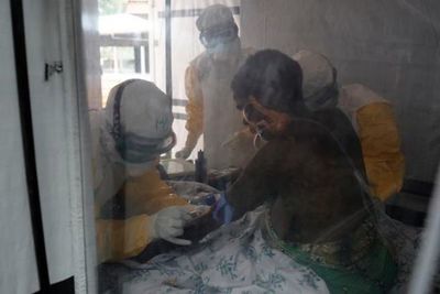República Democrática del Congo reporta 100 casos de ébola en nuevo brote