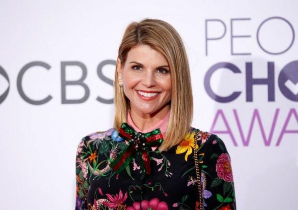 La actriz Lori Loughlin condenada a 2 meses de cárcel