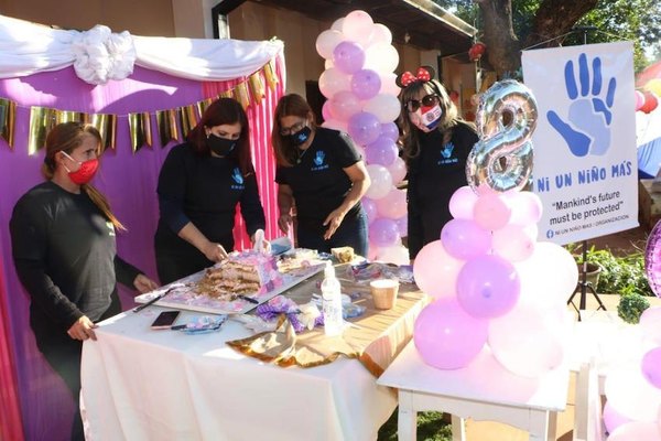 Celebraron cumple de la peque desaparecida | Crónica