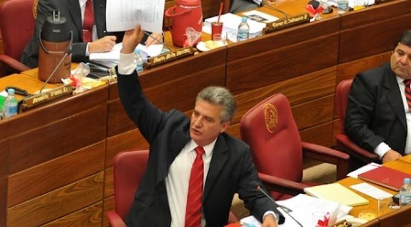 HOY / Bachetta inscribe su propio movimiento para las internas