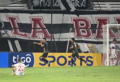 Guaraní bate a Olimpia y se mete en la lucha por el título