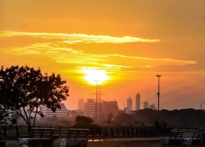 Ambiente frío a cálido para este sábado