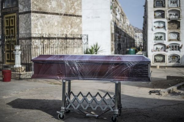 El mundo supera los 800.000 muertos por coronavirus, mientras aumenta la alerta por rebrotes - Mundo - ABC Color
