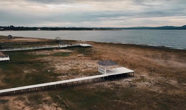 “S.O.S Lago Ypacaraí”: La campaña que busca preservar nuestros recursos hídricos » Ñanduti