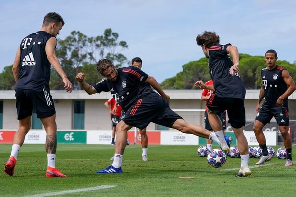 Bayern Múnich, con impecable campaña, piensa en el título