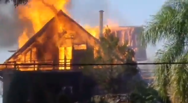 Se incendió Cabaña Ita kua de Itacurubi de la Cordillera » Ñanduti