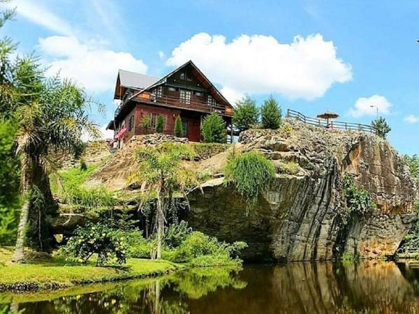 Cabaña turística Ita Kua fue consumida por el fuego