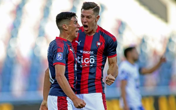 Cerro, el equipo perfecto y puntero indiscutible