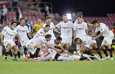 Sevilla y su sexta corona - Fútbol - ABC Color