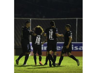 Entra de nuevo en la discusión