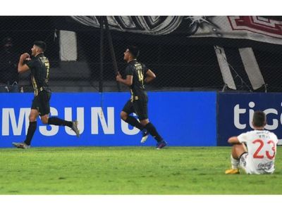 El Decano perdió su invicto de 36 juegos
