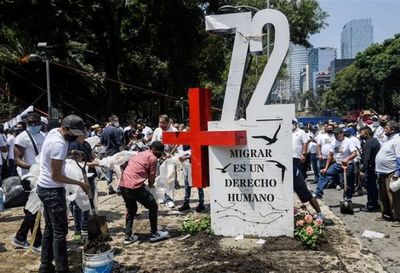 El papa recuerda el décimo aniversario de la masacre de 72 migrantes en México