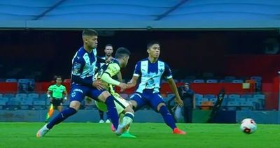 En su debut no duró ni un minuto por una entrada contra Sergio Díaz - Fútbol - ABC Color
