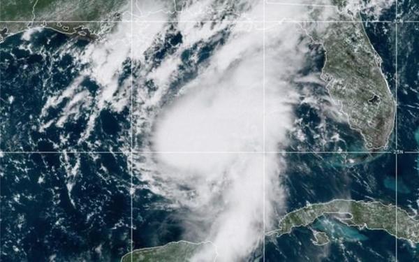 La tormenta Marco se convierte en huracán en el Golfo de México » Ñanduti