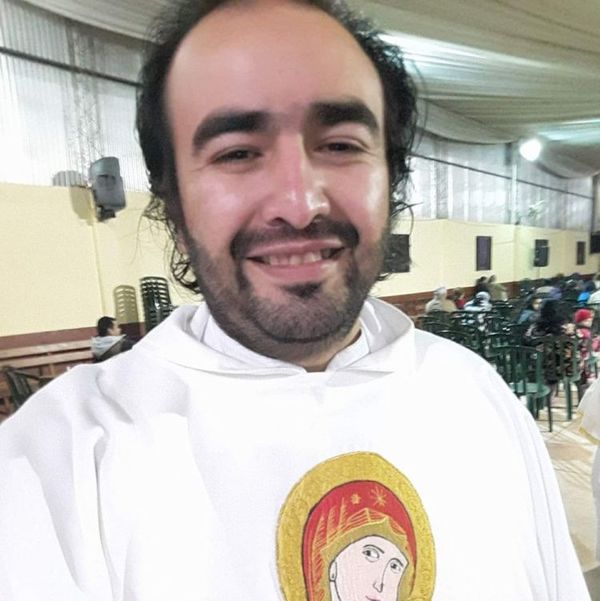 Padre Arístides Amarilla: a los que se reúnen entre amigos y toman caña que no después se apuren a última hora