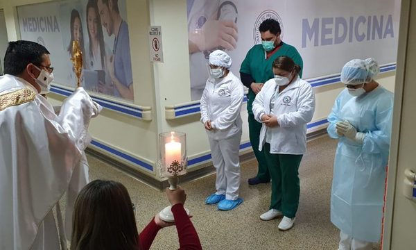 Reavivan la fe y el espíritu de pacientes, familiares y personal de salud