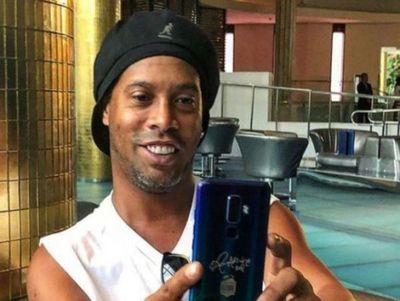 Ronaldinho sabrá hoy si concluye su calvario judicial en el Paraguay